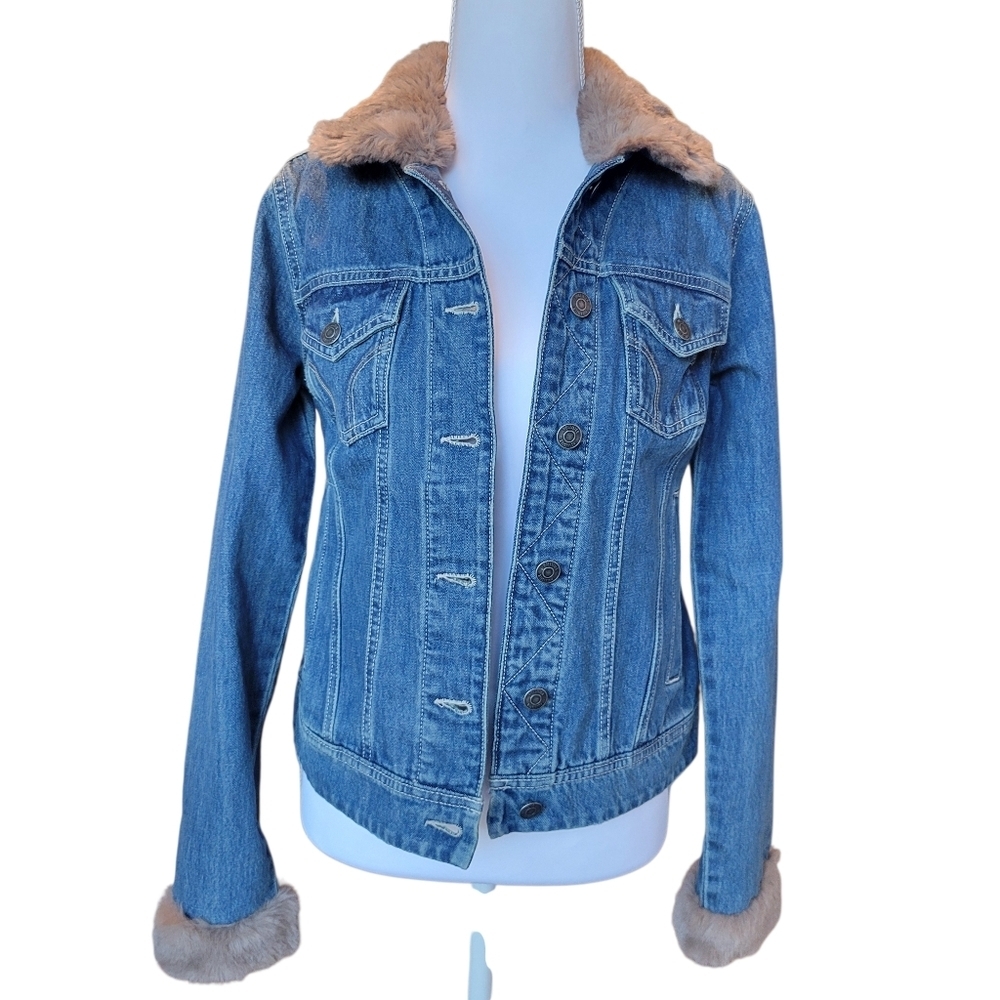 Hollister Jean Jacket With Faux Fur Trim - Picture 3 of 9